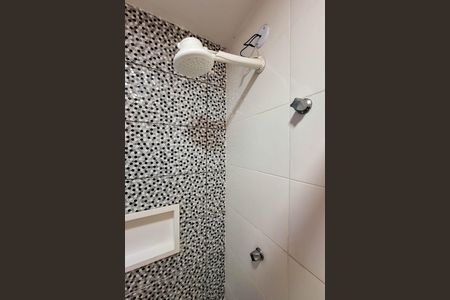 Casa à venda com 105m², 2 quartos e 1 vaga Casa à venda com 105m², 2 quartos e 1 vagaBanheiro Social