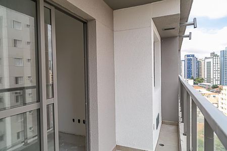 Apartamento à venda com 53m², 2 quartos e 1 vaga Apartamento à venda com 53m², 2 quartos e 1 vagaVaranda