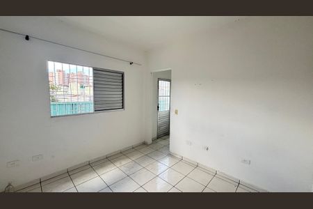 Casa para alugar com 38m², 1 quarto e sem vaga Casa para alugar com 38m², 1 quarto e sem vagaQuarto