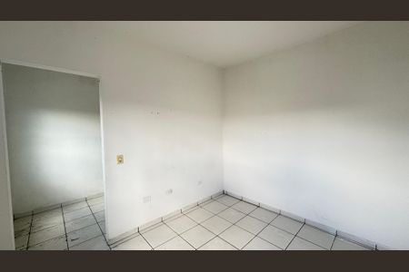 Casa para alugar com 38m², 1 quarto e sem vaga Casa para alugar com 38m², 1 quarto e sem vagaQuarto