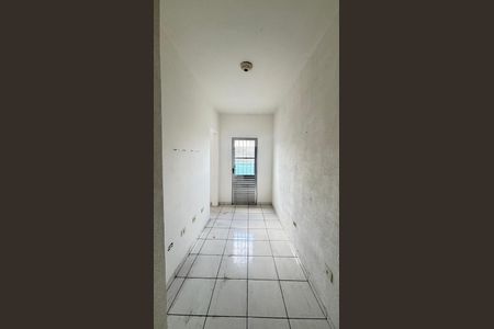 Casa para alugar com 38m², 1 quarto e sem vaga Casa para alugar com 38m², 1 quarto e sem vagaSala