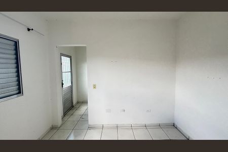 Casa para alugar com 38m², 1 quarto e sem vaga Casa para alugar com 38m², 1 quarto e sem vagaQuarto