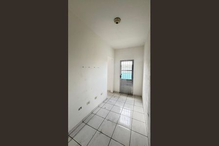 Casa para alugar com 38m², 1 quarto e sem vaga Casa para alugar com 38m², 1 quarto e sem vagaSala