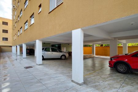 Apartamento para alugar com 106m², 2 quartos e 1 vaga Apartamento para alugar com 106m², 2 quartos e 1 vagaGaragem