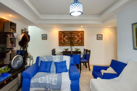 Apartamento para alugar com 106m², 2 quartos e 1 vaga Apartamento para alugar com 106m², 2 quartos e 1 vagaSala