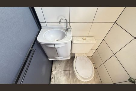 Casa para alugar com 60m², 2 quartos e 1 vagaBanheiro da Suíte