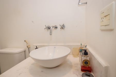 Apartamento para alugar com 136m², 2 quartos e 3 vagasBanheiro da Suite