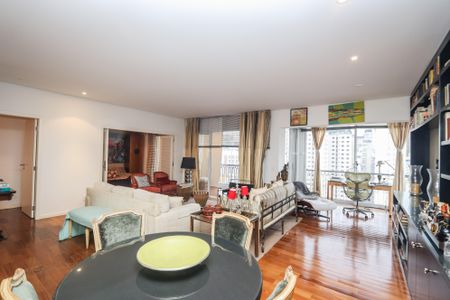 Apartamento para alugar com 136m², 2 quartos e 3 vagasSala