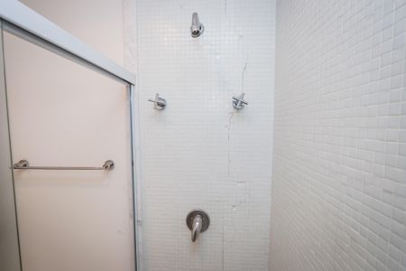 Apartamento para alugar com 136m², 2 quartos e 3 vagasBanheiro da Suite