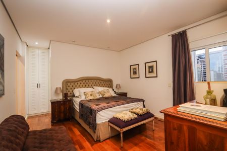 Apartamento para alugar com 136m², 2 quartos e 3 vagasSuite MAster