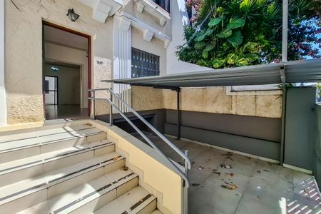 Casa à venda com 100m², 3 quartos e 1 vagaQuintal