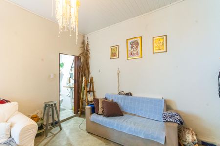 Casa à venda com 196m², 4 quartos e 2 vagasSala