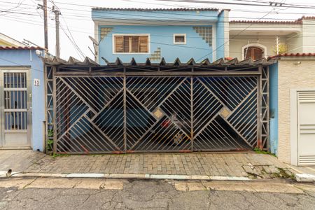 Casa à venda com 196m², 4 quartos e 2 vagasFachada