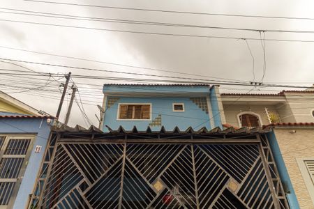 Casa à venda com 196m², 4 quartos e 2 vagasFachada