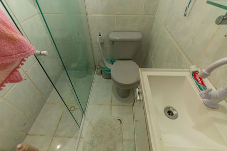 Casa à venda com 196m², 4 quartos e 2 vagasBanheiro da Suíte 2