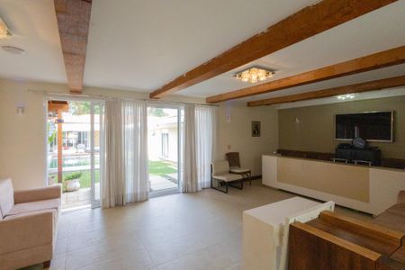 Casa à venda com 900m², 8 quartos e 6 vagas Casa à venda com 900m², 8 quartos e 6 vagasÁrea comum