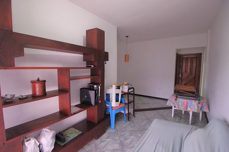 Apartamento à venda com 80m², 2 quartos e 1 vagaSala