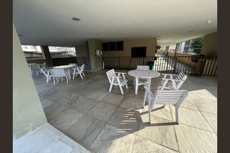 Apartamento à venda com 80m², 2 quartos e 1 vagaÁrea comum