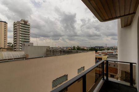 Apartamento à venda com 220m², 4 quartos e 3 vagas Apartamento à venda com 220m², 4 quartos e 3 vagasSacada da Suíte 2