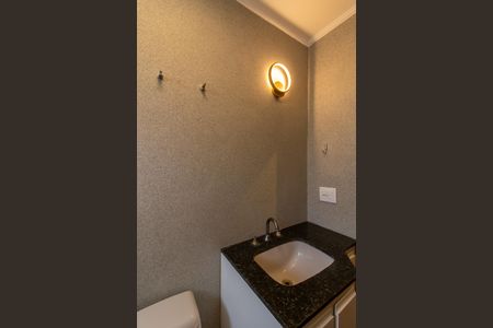 Apartamento à venda com 220m², 4 quartos e 3 vagas Apartamento à venda com 220m², 4 quartos e 3 vagasBanheiro Suíte 3