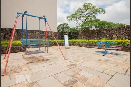 Apartamento à venda com 220m², 4 quartos e 3 vagas Apartamento à venda com 220m², 4 quartos e 3 vagasArea Comum - Playground