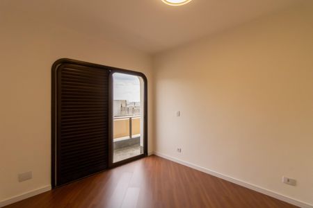 Apartamento à venda com 220m², 4 quartos e 3 vagas Apartamento à venda com 220m², 4 quartos e 3 vagasSuíte 2