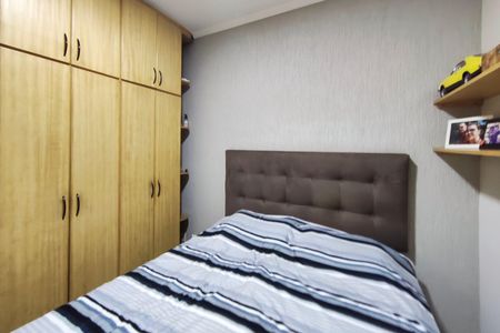 Apartamento à venda com 74m², 3 quartos e 1 vagaQuarto 2