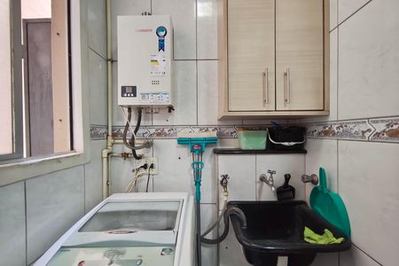 Apartamento à venda com 74m², 3 quartos e 1 vagaÁrea de Serviço