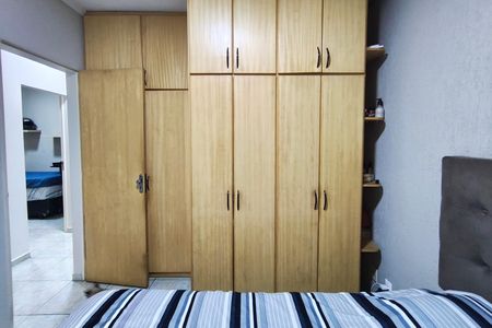 Apartamento à venda com 74m², 3 quartos e 1 vagaQuarto 2