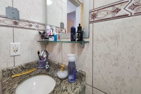 Apartamento à venda com 74m², 3 quartos e 1 vagaBanheiro