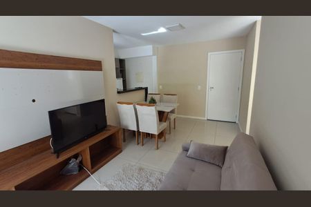 Apartamento à venda com 62m², 2 quartos e 1 vaga Apartamento à venda com 62m², 2 quartos e 1 vagaSala