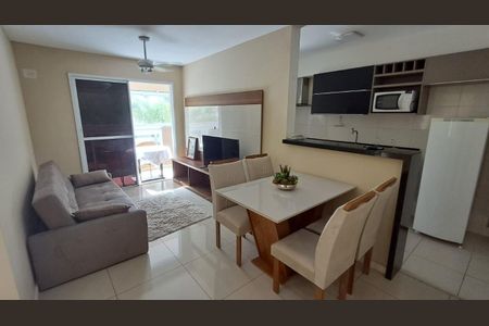Apartamento à venda com 62m², 2 quartos e 1 vaga Apartamento à venda com 62m², 2 quartos e 1 vagaSala