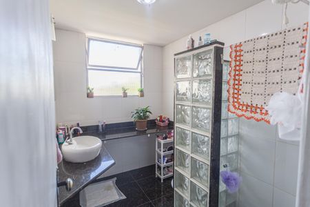 Apartamento à venda com 110m², 3 quartos e 1 vagaBanheiro Social