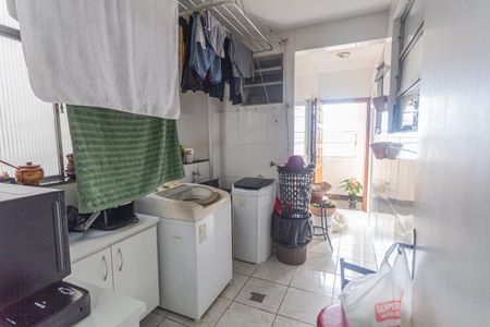 Apartamento à venda com 110m², 3 quartos e 1 vagaÁrea de Serviço