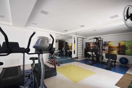 Apartamento à venda com 70m², 2 quartos e 2 vagasAcademia