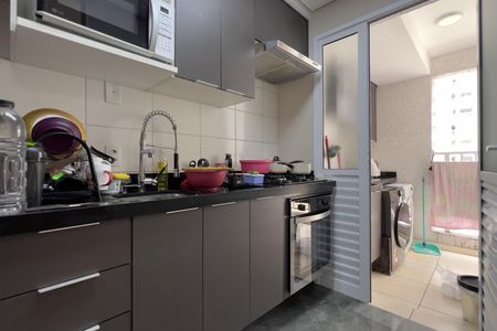 Apartamento à venda com 55m², 2 quartos e 1 vagaCozinha e Área de Serviço