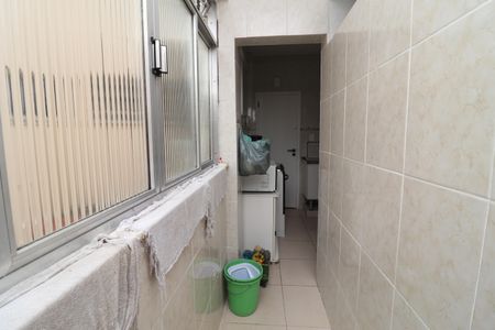 Apartamento para alugar com 60m², 2 quartos e 1 vagaÁrea de Serviço