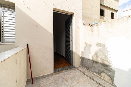 Casa à venda com 130m², 3 quartos e 2 vagas Casa à venda com 130m², 3 quartos e 2 vagasVaranda do Quarto 3