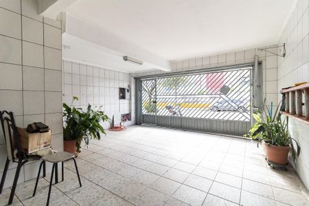 Casa à venda com 130m², 3 quartos e 2 vagas Casa à venda com 130m², 3 quartos e 2 vagasGaragem