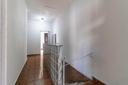 Casa à venda com 130m², 3 quartos e 2 vagas Casa à venda com 130m², 3 quartos e 2 vagasCorredor