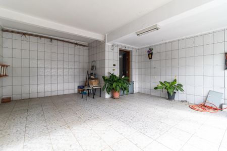 Casa à venda com 130m², 3 quartos e 2 vagas Casa à venda com 130m², 3 quartos e 2 vagasGaragem