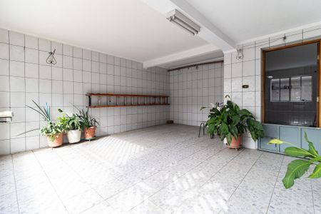 Casa à venda com 130m², 3 quartos e 2 vagas Casa à venda com 130m², 3 quartos e 2 vagasGaragem