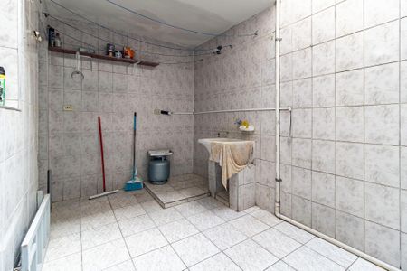 Casa à venda com 130m², 3 quartos e 2 vagas Casa à venda com 130m², 3 quartos e 2 vagasLavanderia