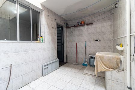 Casa à venda com 130m², 3 quartos e 2 vagas Casa à venda com 130m², 3 quartos e 2 vagasLavanderia