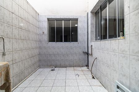Casa à venda com 130m², 3 quartos e 2 vagas Casa à venda com 130m², 3 quartos e 2 vagasLavanderia