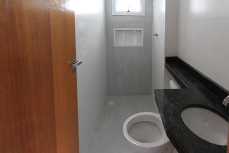 Apartamento para alugar com 36m², 2 quartos e sem vaga Apartamento para alugar com 36m², 2 quartos e sem vagaBanheiro