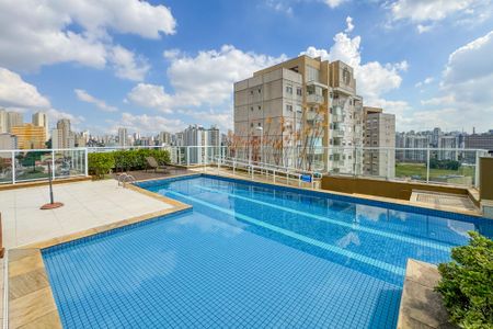 Studio para alugar com 32m², 1 quarto e 1 vagaPiscina