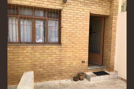 Casa à venda com 169m², 3 quartos e 2 vagas