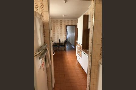 Casa à venda com 169m², 3 quartos e 2 vagas