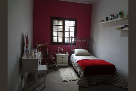 Casa à venda com 271m², 3 quartos e 2 vagas